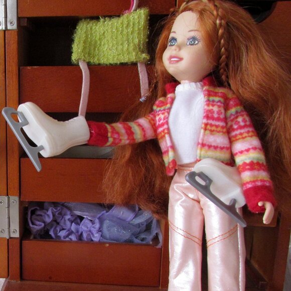 WEE 3 FRIENDS SKATING OUTFIT: WHITE ICE SKATES, COZY JACKET, PANTS, HAT, SO CUTE - Picture 6 of 8